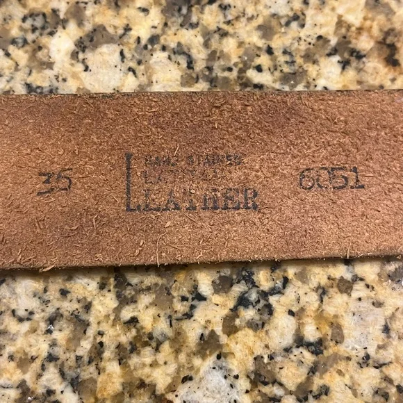 Men’s Vintage Brown Tooled Leather Belt Tarnished Brass Buckle Size 36 - Picture 3 of 10